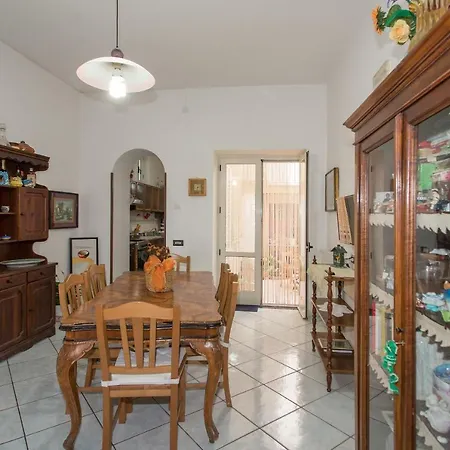 Elia's House * Pianillo